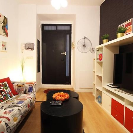 Centrico Apartamento Estilo Pop-Art By Batuecas Madrid Exterior photo