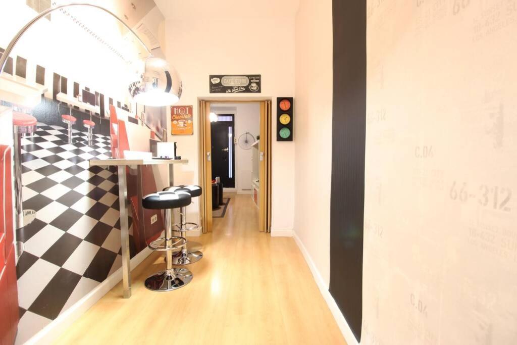 Centrico Apartamento Estilo Pop-Art By Batuecas Madrid Exterior photo